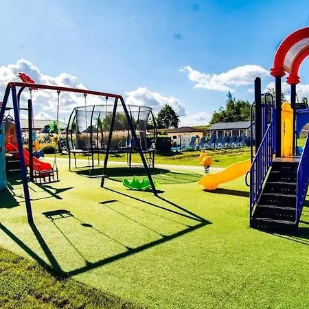 Prázdninový dům Comfortable Homes, Pool, Sauna, Whirlpool Ustronie Morskie