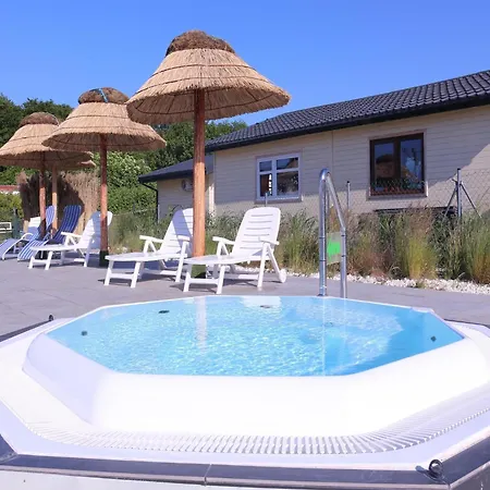 Comfortable Homes, Pool, Sauna, Whirlpool 펜션 *