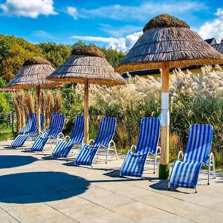 Comfortable Homes, Pool, Sauna, Whirlpool